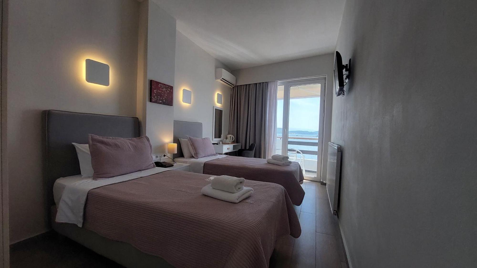 Hotel Avra Превеза Экстерьер фото